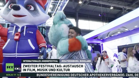 191 Länder, 10.000 Teilnehmer: Jugendfestival in Jekaterinburg