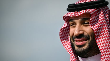 Saudi-Arabien drosselt Öllieferungen nach Europa – mindestens zwei Raffinerien betroffen