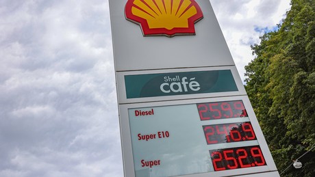Bundesregierung plant Senkung der Energiesteuer auf Sprit – 17 Cent weniger