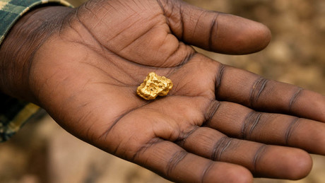 Nigeria: Dutzende Goldschürfer ersticken in Gewahrsam von Paramilitärs