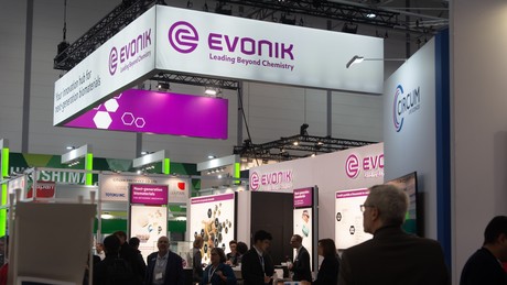 Deutschland: Chemiekonzern Evonik baut 3.200 Stellen ab – Investiert wird in Asien und Amerika