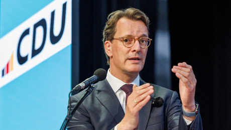 Nordrhein-Westfalen: Umfragewerte für CDU auf Rekordtief