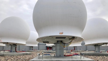 Brand an Starlink-Basisstation in Polen – Internetverbindungen in Polen und Ukraine bedroht