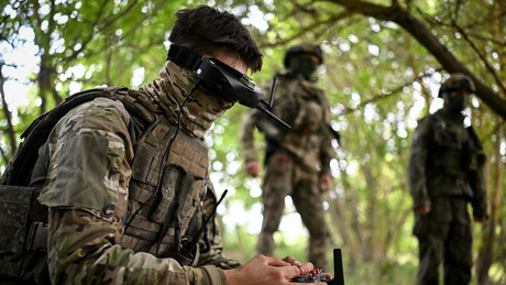 Liveticker Ukraine-Krieg: Russland zerstört Kommunikationsanlagen der ukrainischen Armee