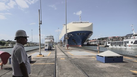 Panamakanal lockert Beschränkungen nach September-Regen – Engpass und Wasserdefizit bleiben