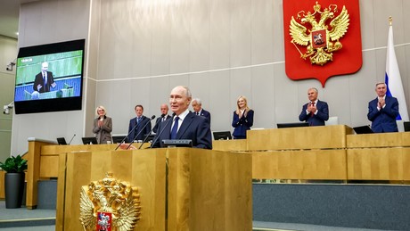 Putin bei erster Duma-Sitzung nach Parlamentswahl: "Niemand kann unser Volk einschüchtern"