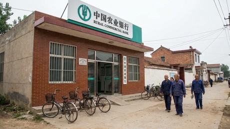 Chinas Bankenlandschaft schrumpft: Über 670 Bankinstitute im Jahr 2025 geschlossen