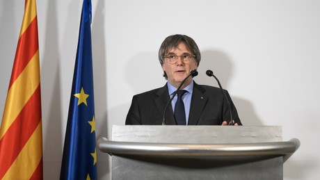 Haftbefehl aufgehoben: Separatistenführer Puigdemont darf nach Spanien zurückkehren