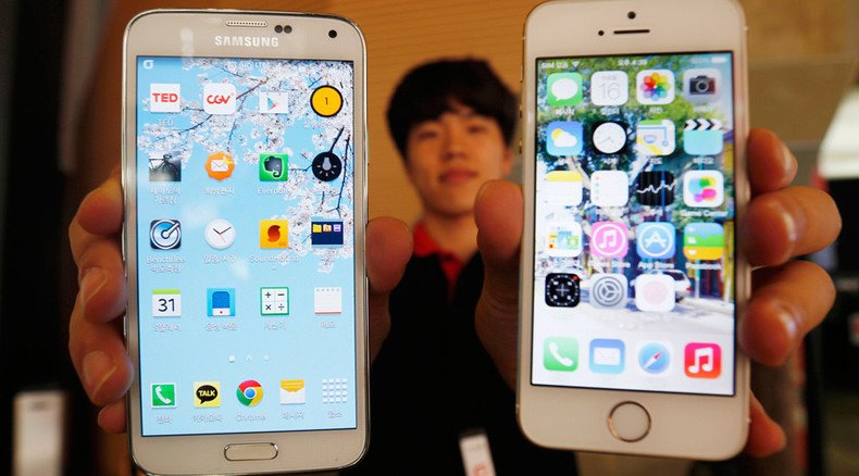 Apple, Samsung reportedly develop technology to simplify cellphone carrier switches