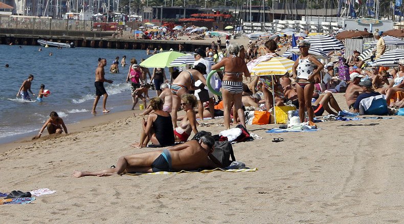 Royal welcome: France shuts public beach for Saudi visit, outrages locals