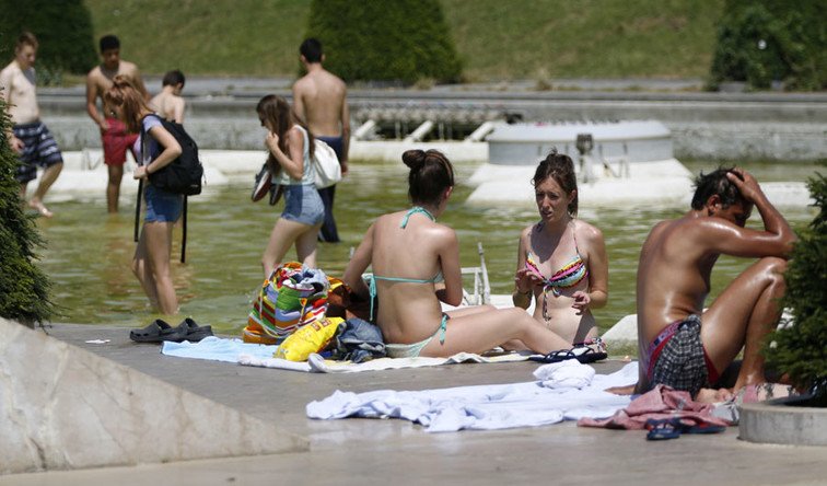 2015 set to break global heat record in 135-year history of monitoring