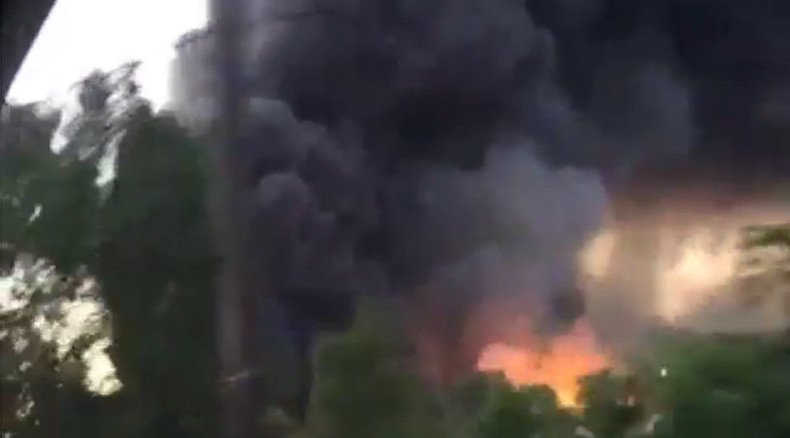 Car warehouse ablaze in New Jersey (VIDEO)