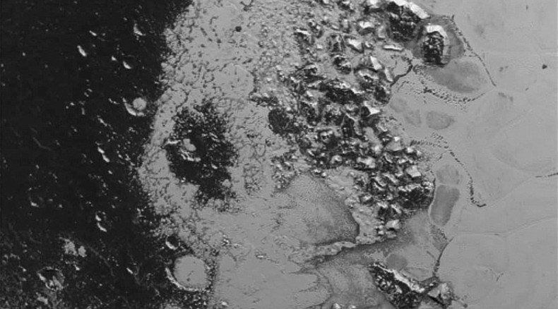 A 2nd totally different mountain range discovered on Pluto, scientists baffled (PHOTOS)
