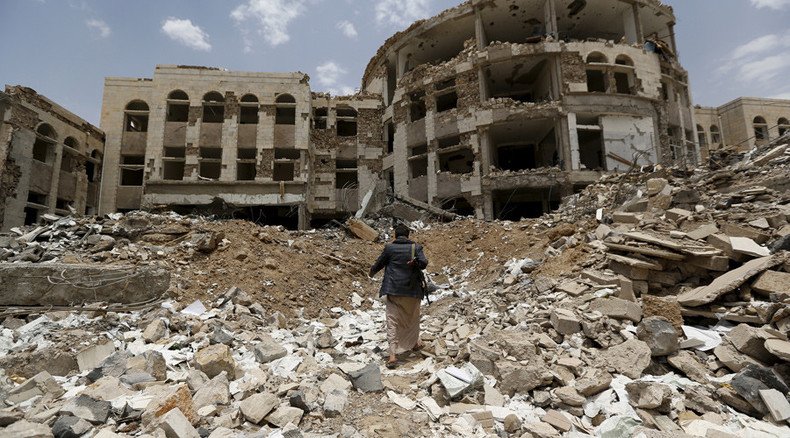 Saudi airstrike on Yemen residential complex has ‘all appearances of war crime’ - HRW
