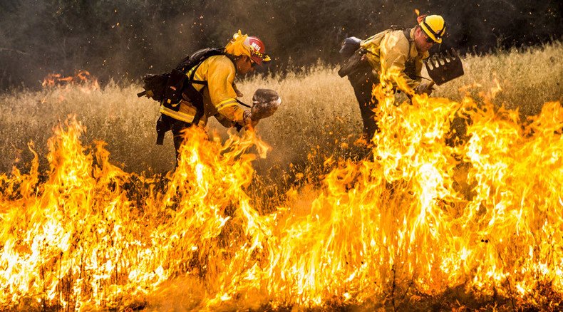 ‘Jaw-dropping’ California wildfire fueled by drought, winds