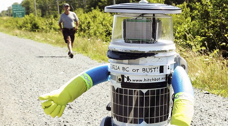 HitchBot mystery: Alleged CCTV footage of robot’s destruction in Philly sparks controversy
