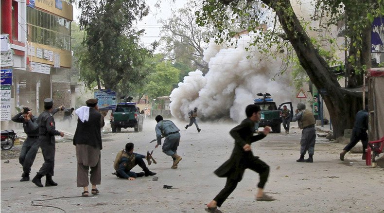 No end to bloodshed: Civilian death toll in Afghanistan hits new high in 2015