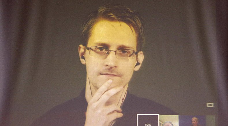 33% of Americans want Snowden pardoned – poll