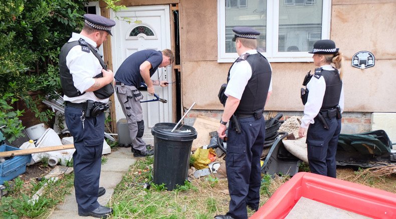 55 people found crammed into 3 East London properties in ‘terrible’ conditions