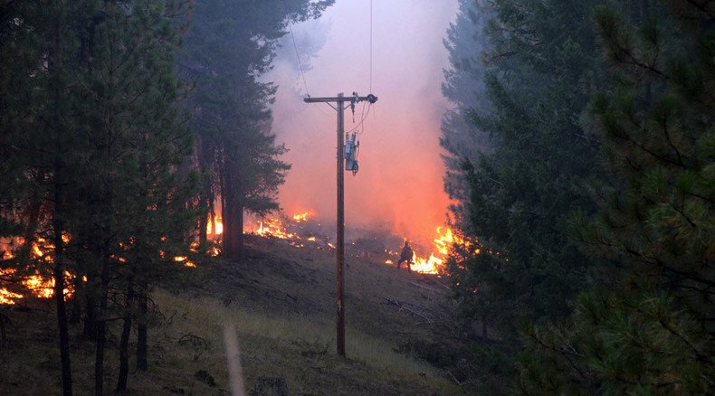 3 firefighters killed battling wildfire in Washington, evacuations in place