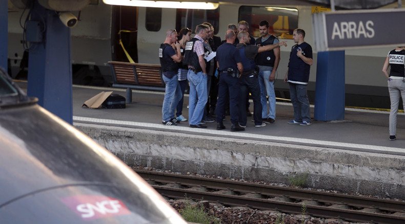 French high-speed train attacker ‘connected with radical Islamists, visited Syria’ - minister