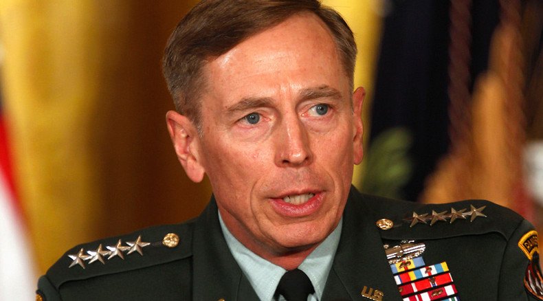 Former CIA director Petraeus wants to use Al-Qaeda to fight ISIS – report