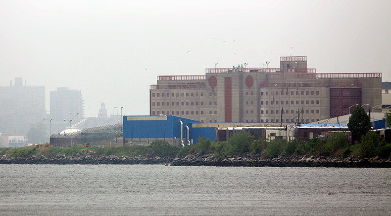 Diabetic Rikers inmate left to die after officials refuse to deliver medical aid