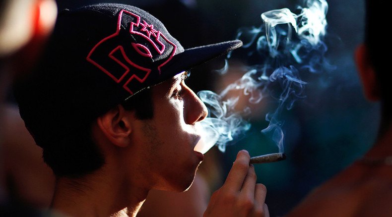 Cannabis not Camels: College students now consume more marijuana than cigarettes – study