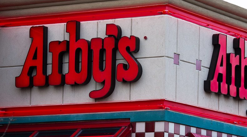Arby’s apologizes after employee refuses to serve police officer