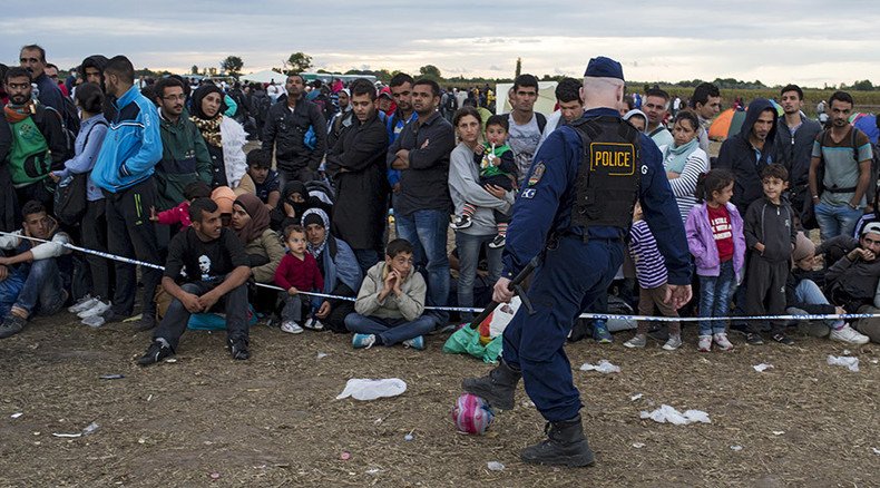‘Step towards normality’? Austria plans to shut emergency corridor for refugees