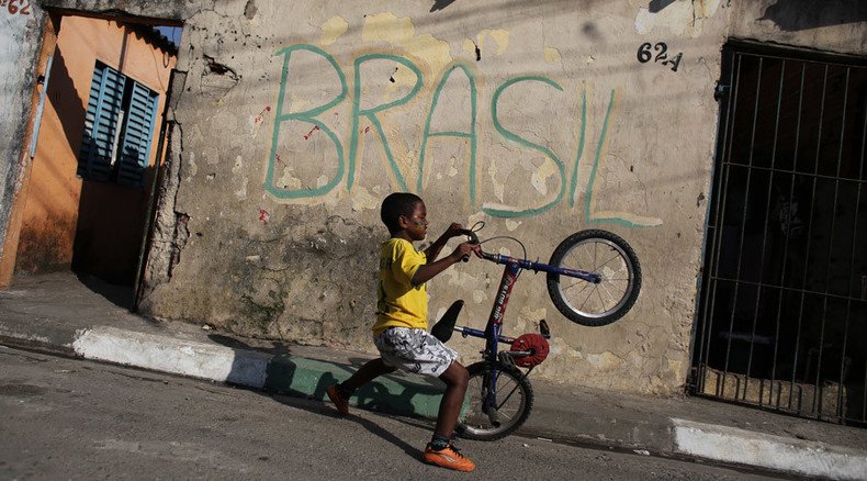 Brazil's credit rating cut to 'junk'