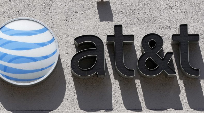 Fiber optic cables in California sabotaged 11 times, AT&T offers $250k reward for info