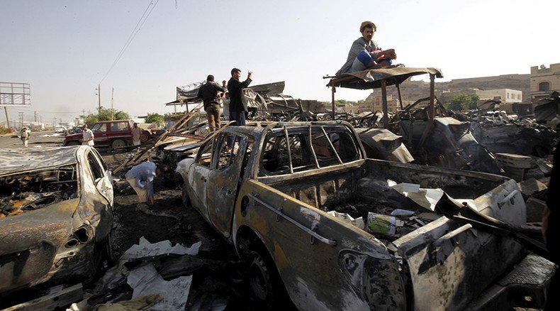 Saudi air raids kill dozens of Yemeni civilians amid humanitarian crisis