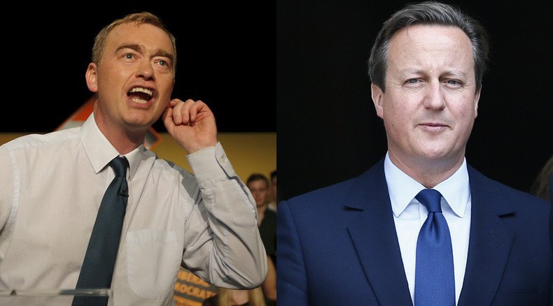 Hamming it up: Liberal Democrats mock ‘Cameron’s Pig’ at conference sing-along