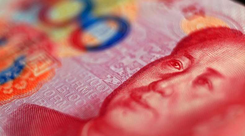 China capital flight hits record high as yuan plunges