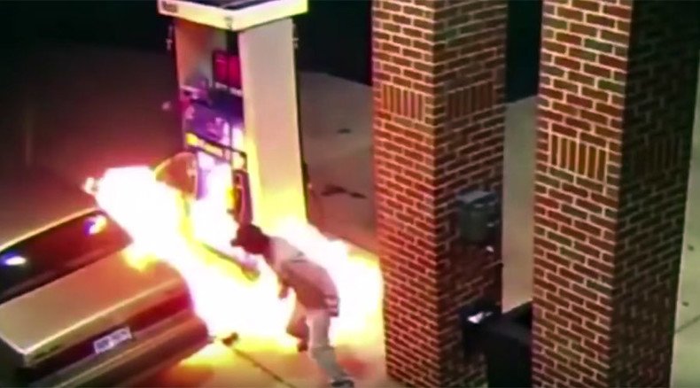 Man sets gas station on fire after trying to kill spider with lighter (VIDEO)