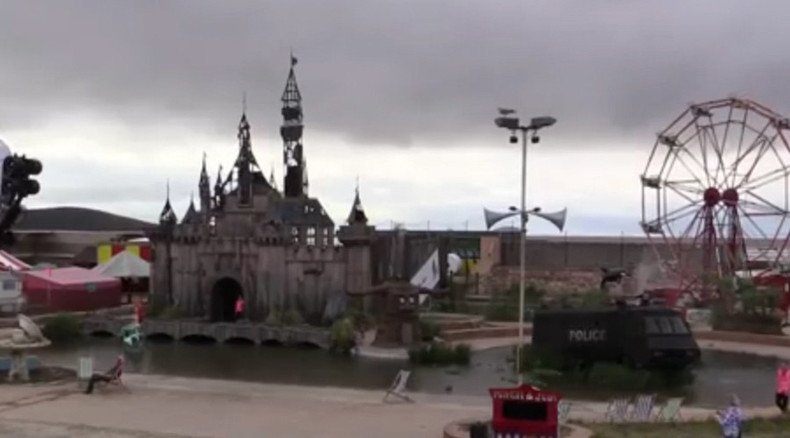 Banksy moves Dismaland to Calais ‘to shelter refugees’