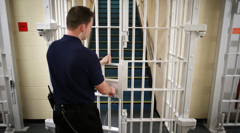 Inmates’ private letters regularly tampered with by prison staff – report