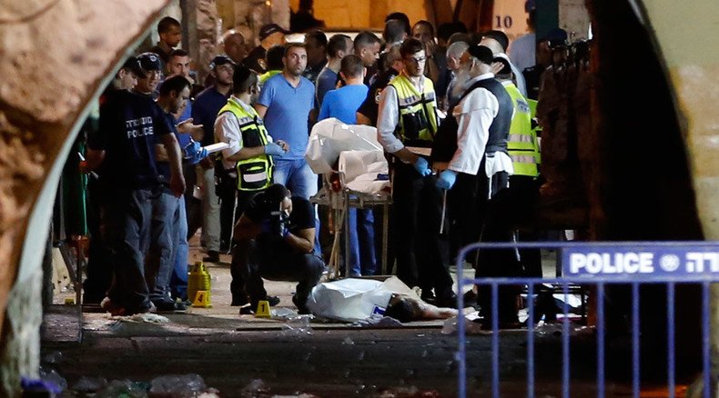 2 dead, 2 wounded, including 2-year-old, in Jerusalem stabbing attack