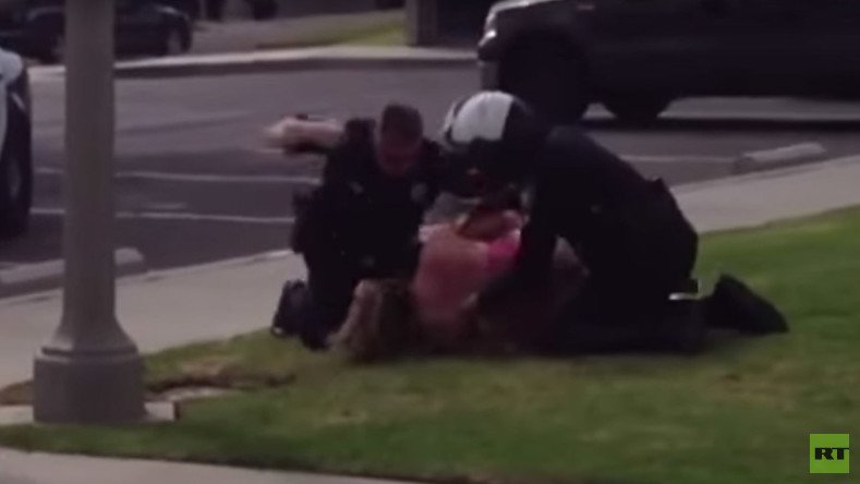 Mom sues police for retaliatory beating in front of her kids during ‘bogus’ traffic stop