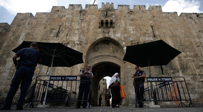 Palestinian woman shot after stabbing Israeli in Jerusalem - reports