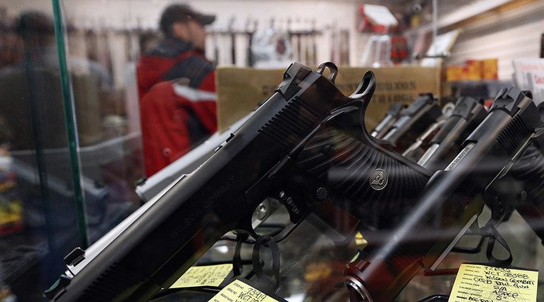 Insane US gun laws fail to keep weapons from mentally ill