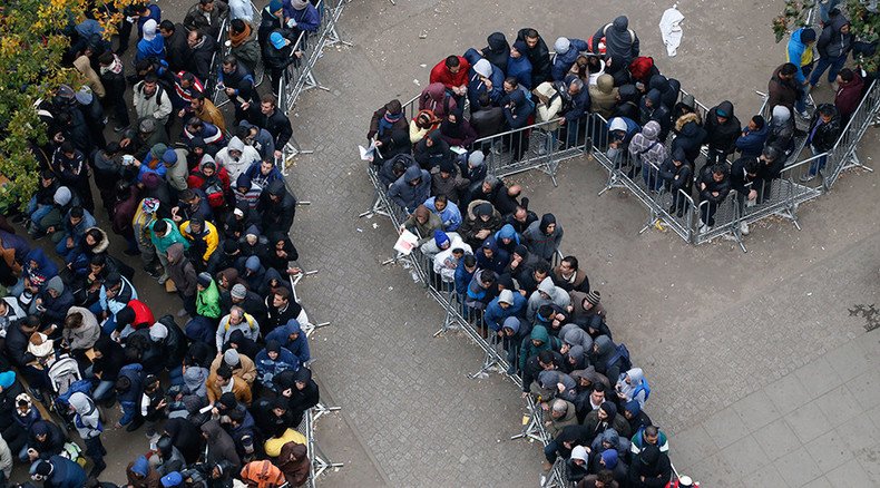 Migrants sue Berlin’s main refugee center for delays to welfare handouts 