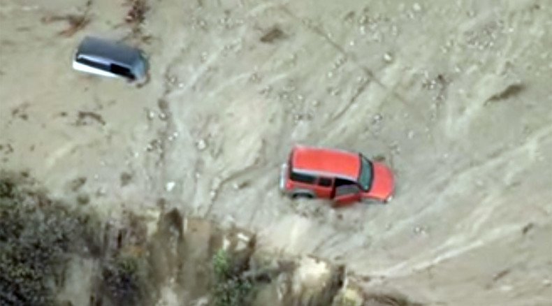 Cars trapped in 'life threatening' flooding, mudslides in Southern California