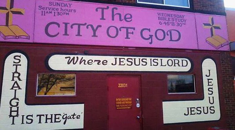 Detroit pastor shoots, kills assailant during church service