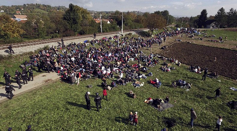Hungary won’t open ‘corridors’ for refugees on its southern borders 