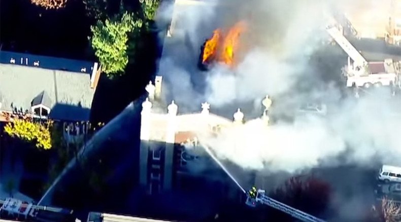 Massive fire engulfs historic synagogue in New Jersey