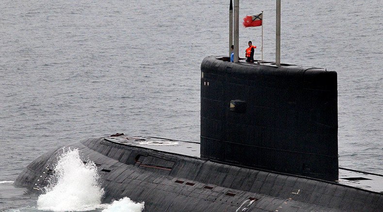 US fears Russian subs near undersea cables may cut off communications - report