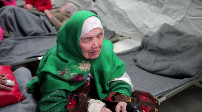 105yo woman walks 20 days in pursuit of better life in Europe