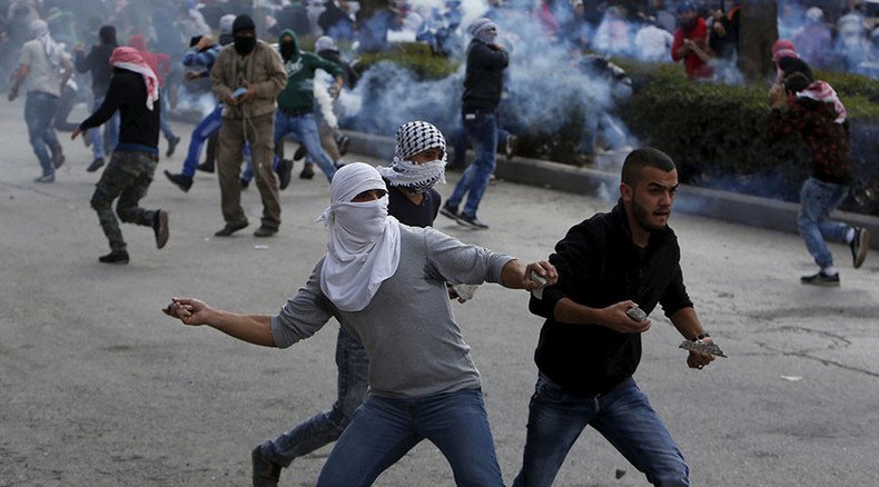 Live ammo & Molotovs: Dozens of Palestinians injured in vicious clashes with Israelis (VIDEOS)